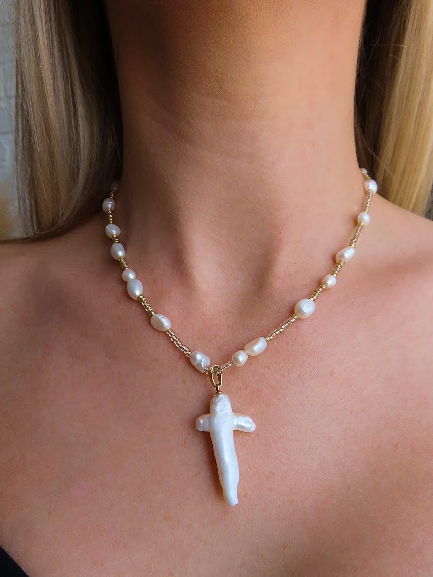 The Abide Necklace